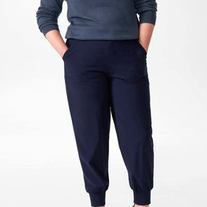 NWT Universal Standard Minton Jogger in Navy